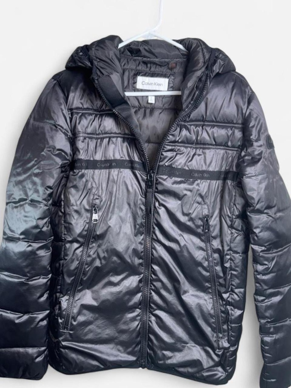 Women’s Calvin Klein Shiny Black Hooded Puffer Jacket Size Small